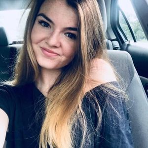 Meet your Posher, Devin